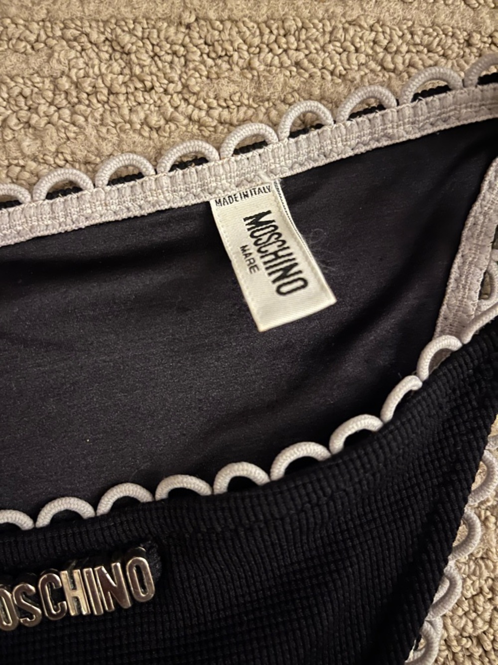 Rare Moschino Black & White bikini gold hardware - Picture 6 of 13